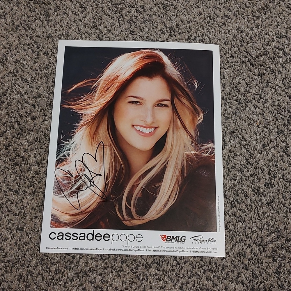 Cassadee Pope Signed Autograph Photo